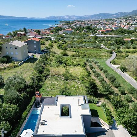 Life - New And Luxury Holiday House Kastela Bagian luar foto